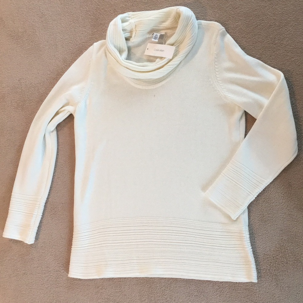 Calvin Klein plunge turtle neck sweater NWT